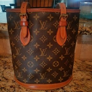 Louis Vuitton Petit Bucket Bag